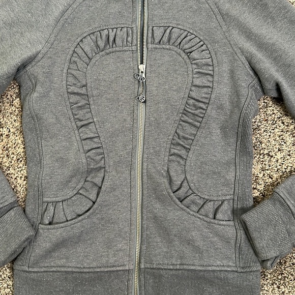 Lululemon gray glitter cuddle up jacket size 2 - Picture 6 of 16